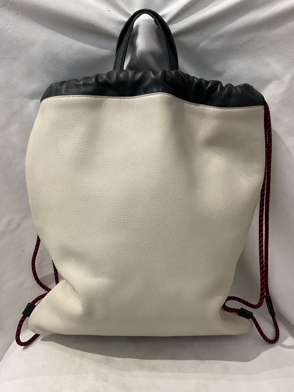 Gucci Backpack - Picture 2 of 8